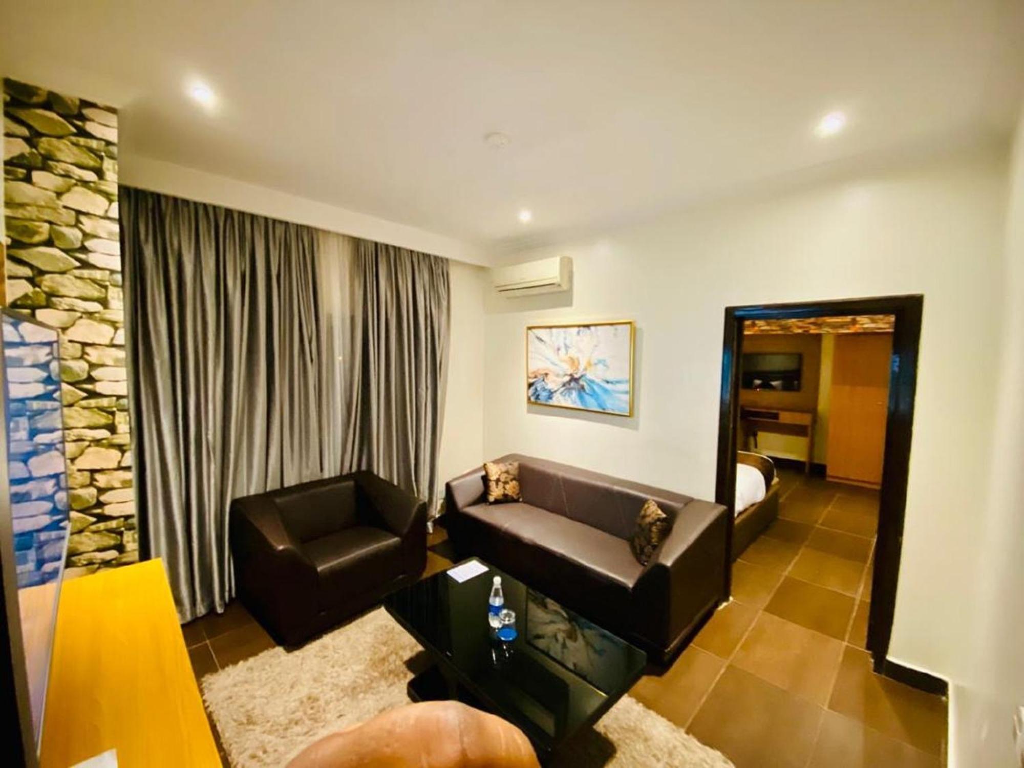 Swiss International The Vistana Lekki Lagos Ikuata Exterior photo
