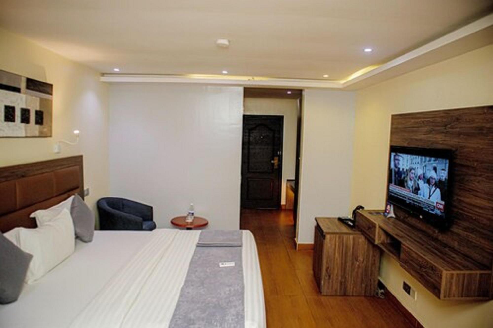 Swiss International The Vistana Lekki Lagos Ikuata Exterior photo